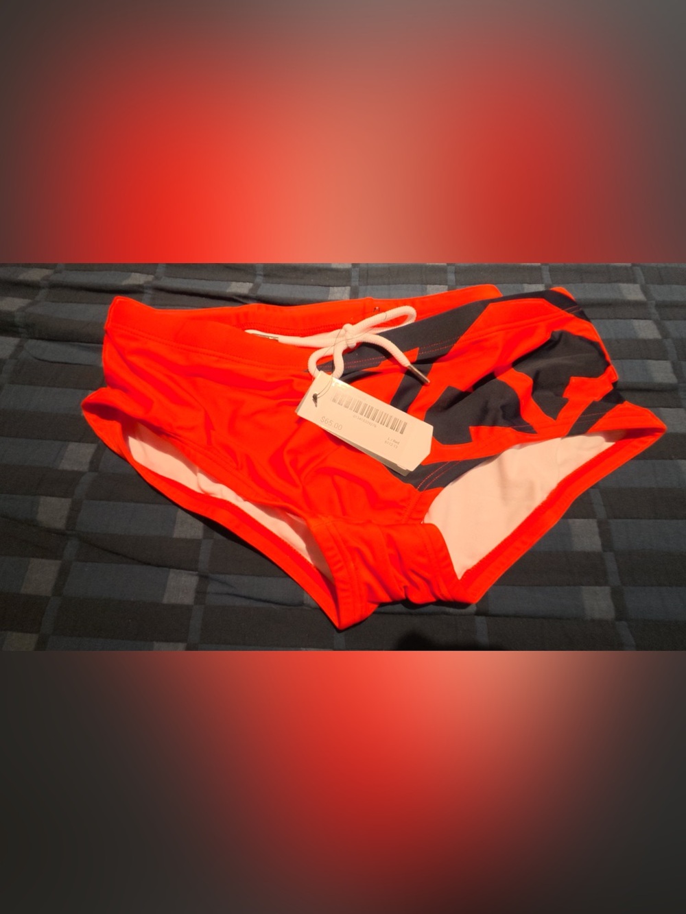 NWT - L - Nasty Pig Sugna